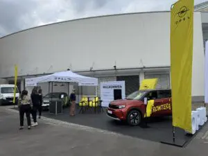 Expotrade Bodenplatten