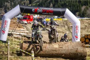 Expoair Arch EnduroTrophy